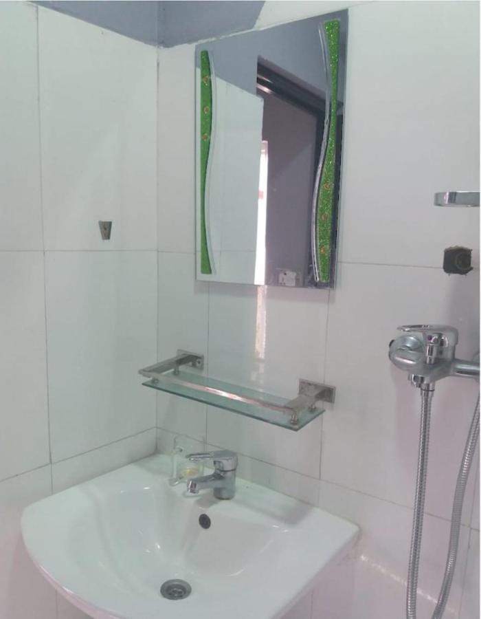 פוקהרה Paila Hostel Lakeside מראה חיצוני תמונה