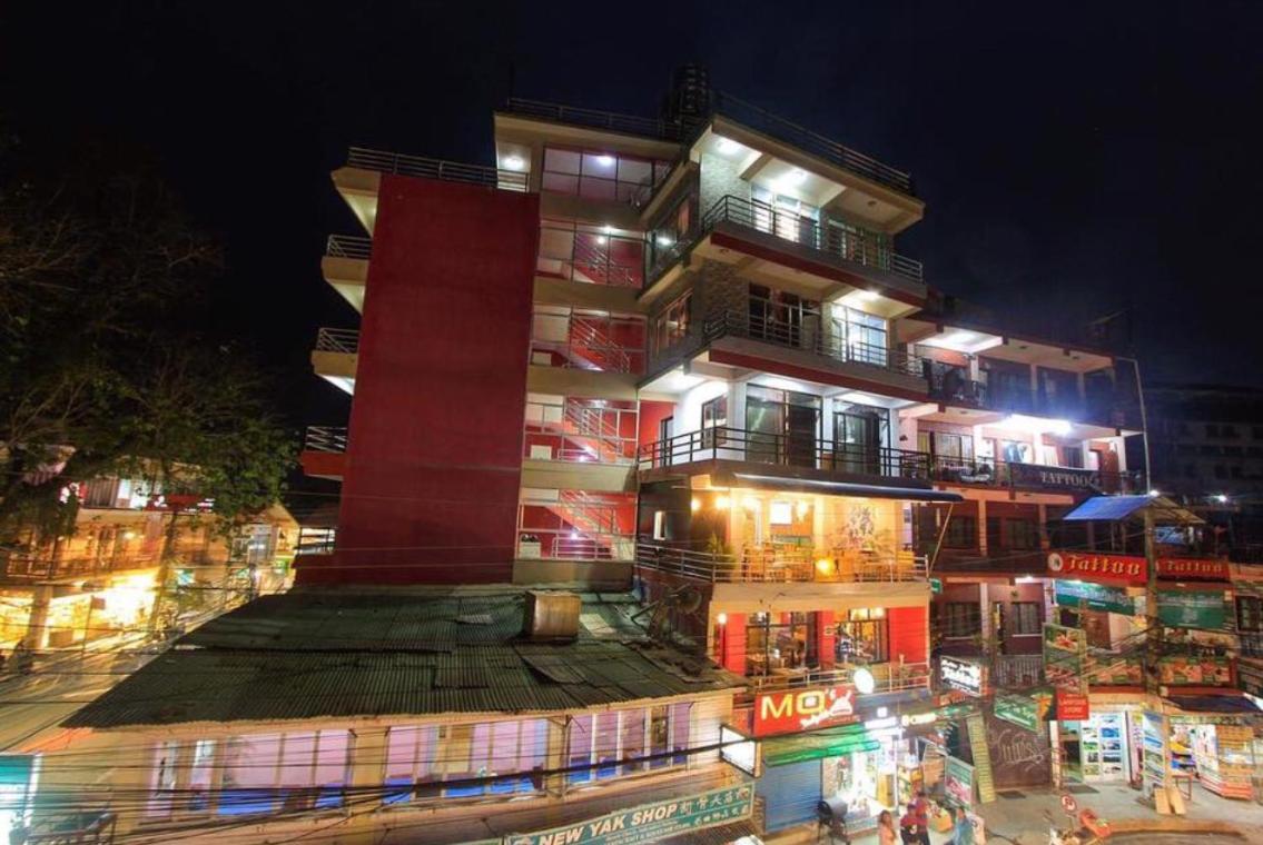 פוקהרה Paila Hostel Lakeside מראה חיצוני תמונה